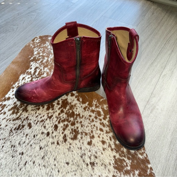 Frye Shoes - Frye cowgirl boots Sz 8